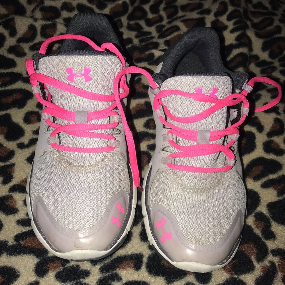 Women’s Under Armour shoes